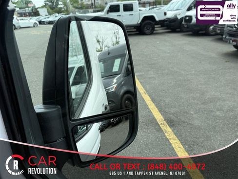 Used 2021 Ford Transit 150 Low Roof AWD image 31