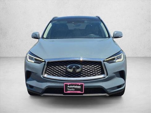 Used 2023 INFINITI QX50 Luxe FWD image 2