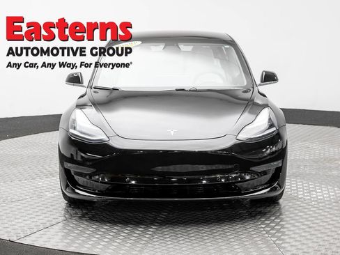 Used 2018 Tesla Model 3 Long Range AWD/4WD image 2