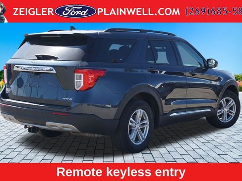 Used 2023 Ford Explorer XLT w/ Equipment Group 202A AWD/4WD image 5