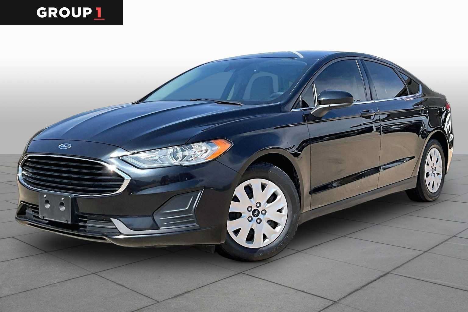 Used 2020 Ford Fusion S FWD image 1
