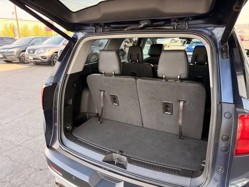 Used 2018 GMC Acadia SLT AWD/4WD image 5