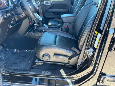 Certified 2022 Jeep Gladiator Mojave image 13