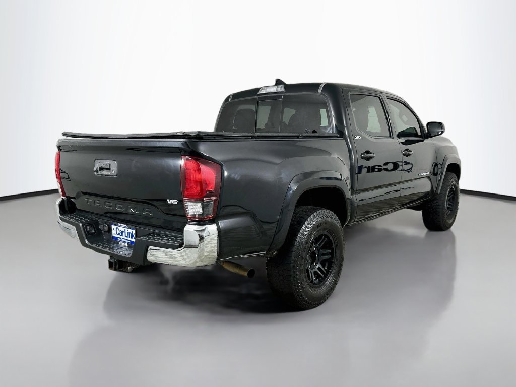 Used 2019 Toyota Tacoma SR5 RWD image 8