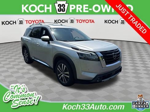 Used 2022 Nissan Pathfinder Platinum w/ Cargo Package AWD/4WD image 1