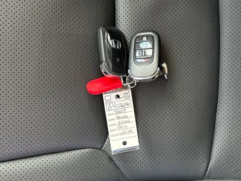 Used 2023 Honda Accord EX-L image 29