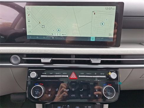 New 2026 Hyundai Tucson Limited image 9