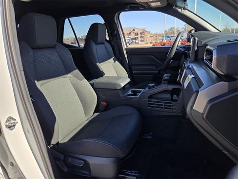 Used 2025 Toyota 4Runner SR5 image 13