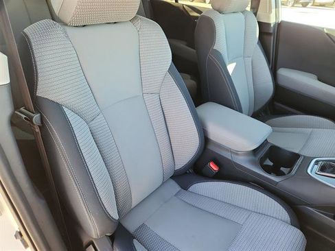 Used 2024 Subaru Outback Premium image 13