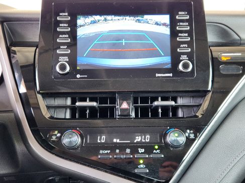 Used 2024 Toyota Camry LE image 19