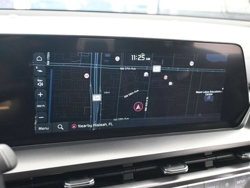 Used 2024 Kia Telluride LX FWD image 20