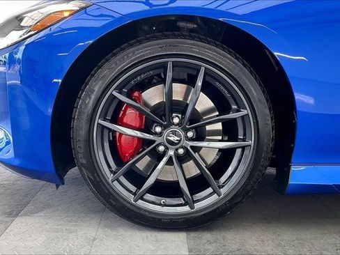 Used 2024 Nissan Z Performance w/ Floor Mat Package RWD image 8
