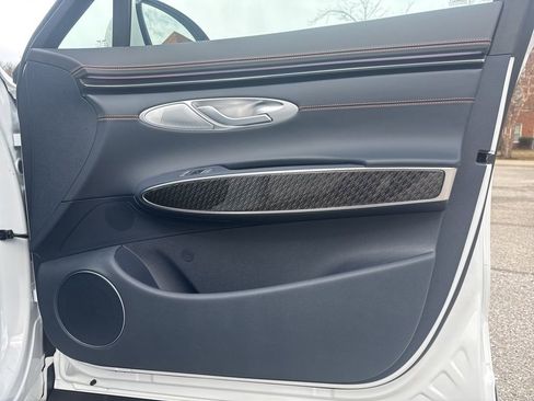 New 2026 Genesis GV70 3.5T Sport Prestige AWD/4WD image 31