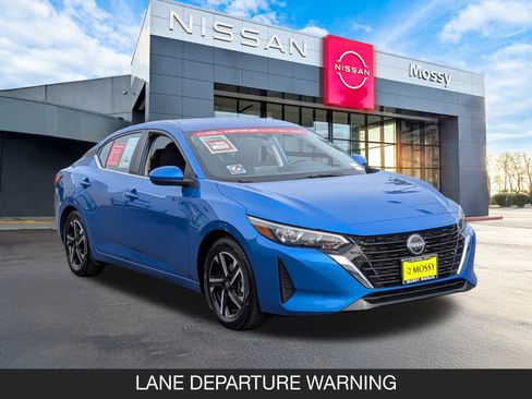 Certified 2024 Nissan Sentra SV image 2