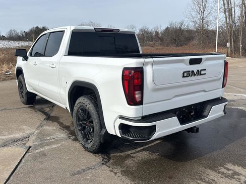 Used 2021 GMC Sierra 1500 Elevation w/ Preferred Package image 3