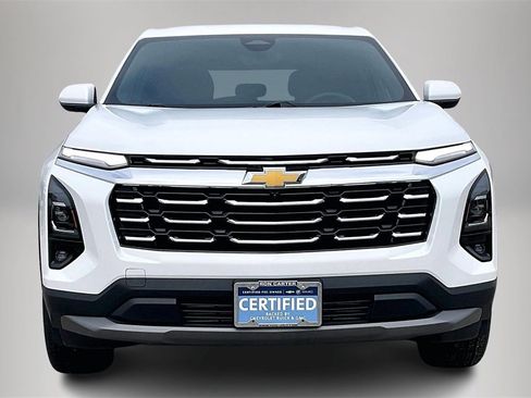 Certified 2025 Chevrolet Equinox LT w/ Safety and Technology Package image 3