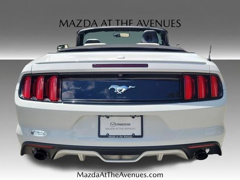 Used 2017 Ford Mustang Premium RWD image 7