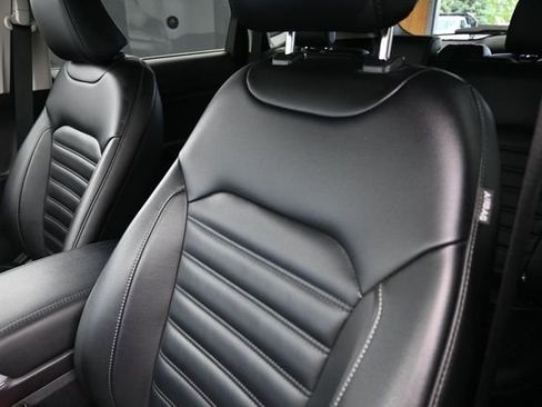 Used 2021 Ford Edge SEL w/ Convenience Package FWD image 21