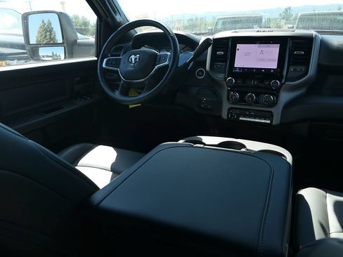 New 2026 RAM 3500 Tradesman w/ Chrome Appearance Group A AWD/4WD image 23