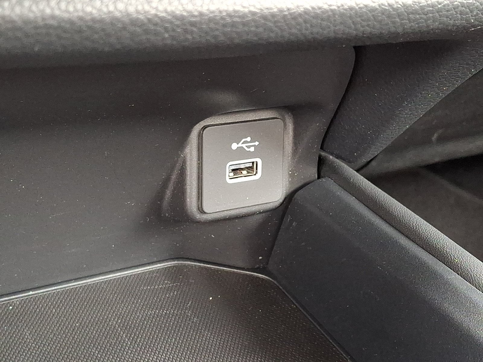 Used 2024 Honda HR-V LX image 25
