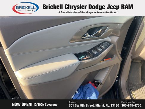 Used 2018 Chevrolet Traverse LT image 10