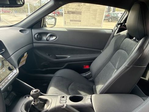 New 2026 Nissan Z Performance w/ Floor Mat Package RWD image 8