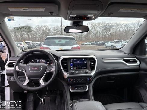 Used 2023 GMC Acadia SLT w/ Elevation Edition image 7