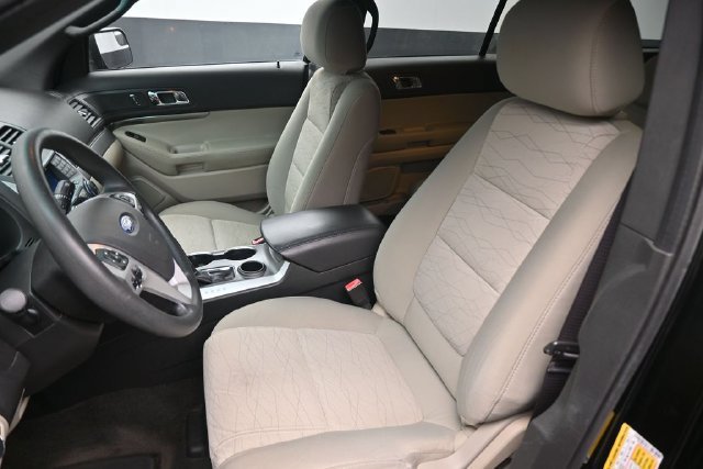 Used 2015 Ford Explorer FWD image 19