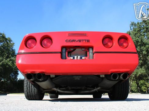 Used 1989 Chevrolet Corvette Convertible image 37