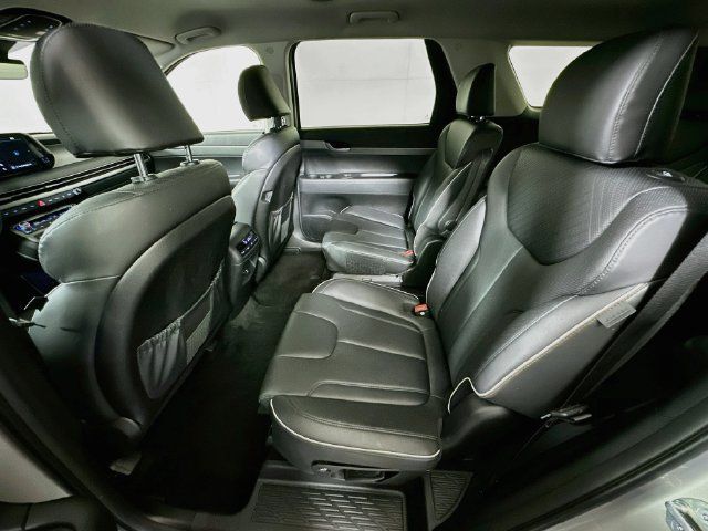 Used 2025 Hyundai Palisade SEL FWD image 22