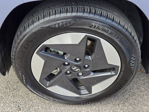 Used 2024 Hyundai Kona SE FWD image 10