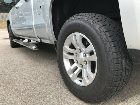 Used 2018 Chevrolet Silverado 1500 LT w/ All Star Edition AWD/4WD image 11