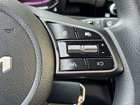 Certified 2024 Kia Seltos LX AWD/4WD image 30