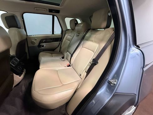 Used 2019 Land Rover Range Rover Supercharged AWD/4WD image 8