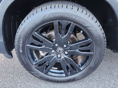 Used 2019 Honda Passport Sport image 17
