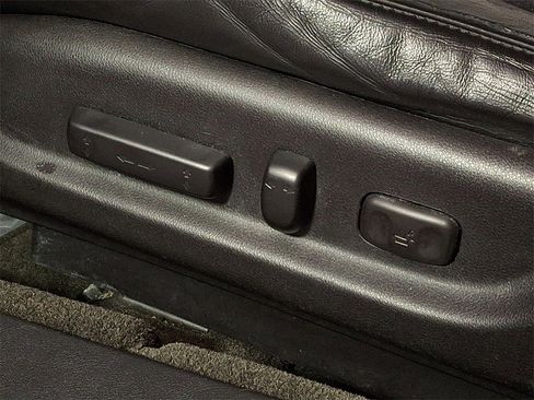 Used 2012 Acura TL w/ Technology Package image 31