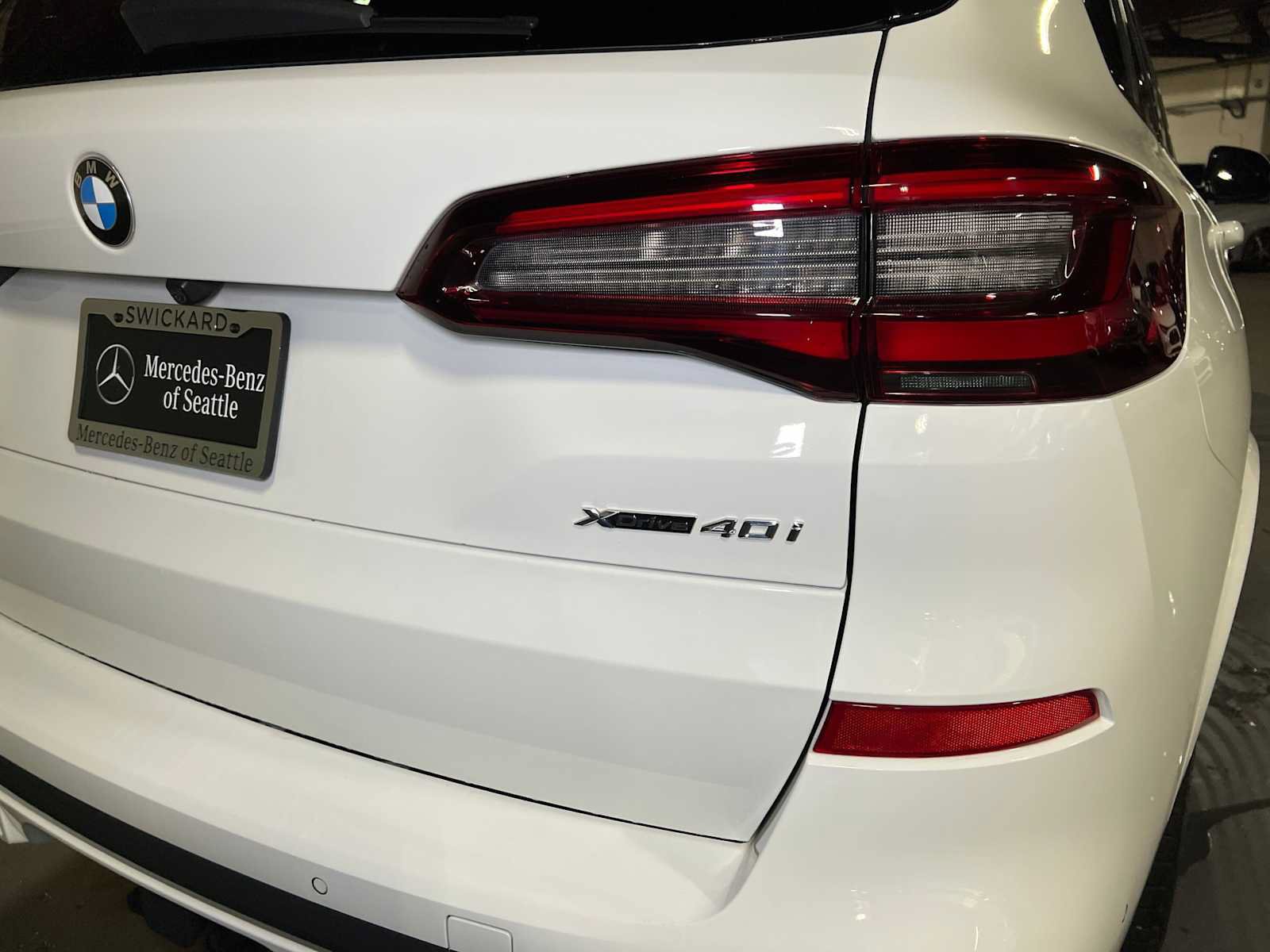 Used 2023 BMW X5 xDrive40i w/ M Sport Package AWD/4WD image 15