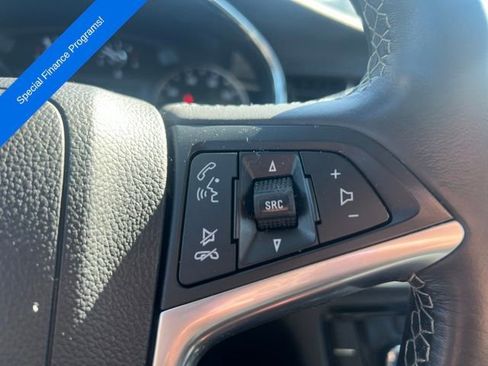 Used 2021 Buick Encore Preferred image 13