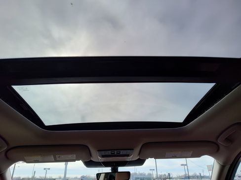 New 2025 Nissan Pathfinder Platinum image 12