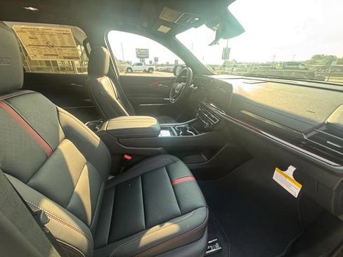 New 2026 Chevrolet Traverse RS FWD image 15