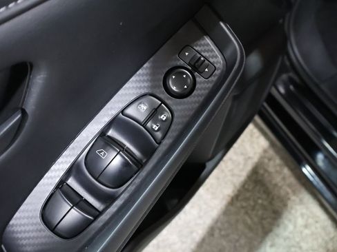 Used 2024 Nissan Sentra S image 13