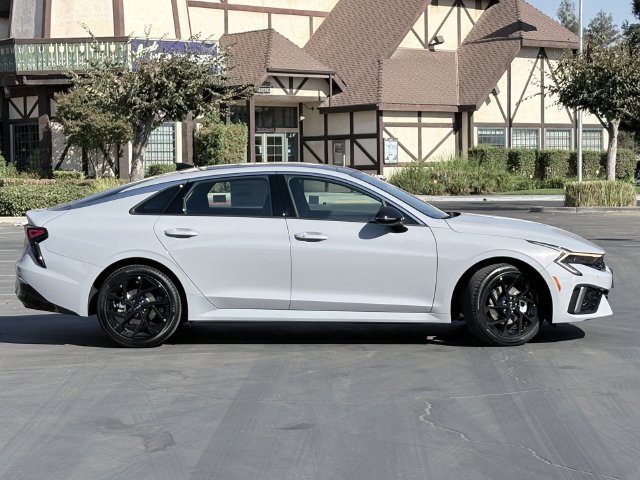 New 2027 Kia K5 GT-Line FWD image 3