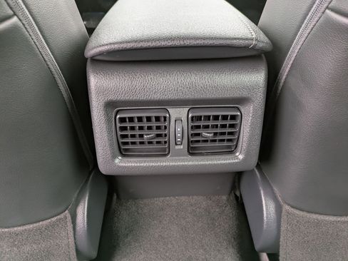 Used 2023 Toyota Camry XSE image 16