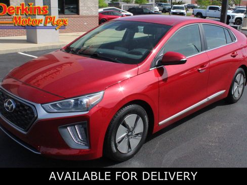 Used 2022 Hyundai Ioniq SE FWD image 1
