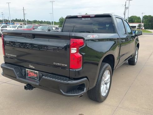 Used 2025 Chevrolet Silverado 1500 Custom AWD/4WD image 8