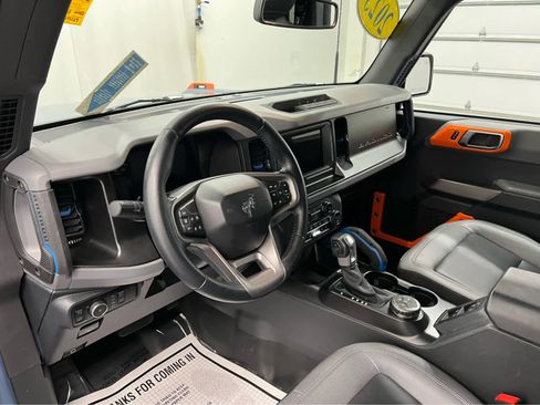 Used 2023 Ford Bronco Black Diamond image 15