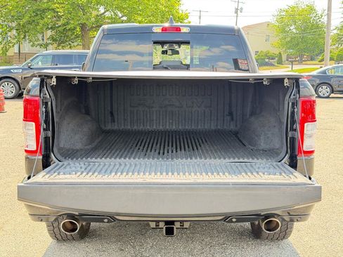 Used 2019 RAM 1500 Big Horn AWD/4WD image 37