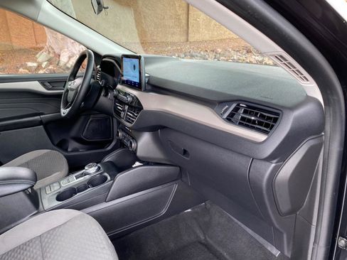 Used 2022 Ford Escape SE w/ Convenience Package FWD image 56