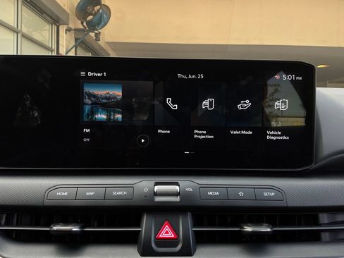 Used 2025 Kia K4 FWD image 29