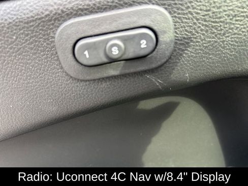 Certified 2021 Jeep Grand Cherokee Limited image 20